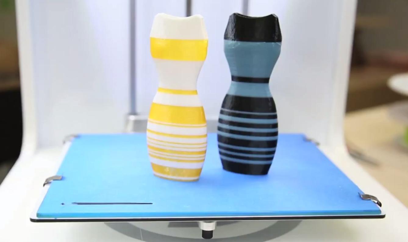 ... Blue and Black Dress (or White and Gold) Becomes a 3D Printed Meme