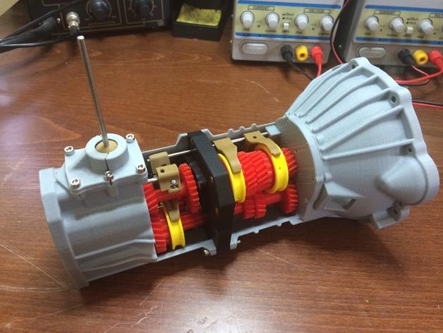 Mechanical Engineer 3D Prints a Working 5-Speed Transmission for a