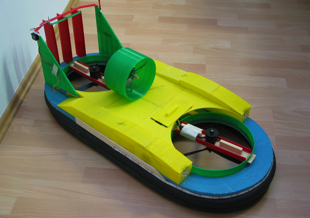 german-student-3d-prints-an-amazing-rc-hovercraft-that-can-travel-on