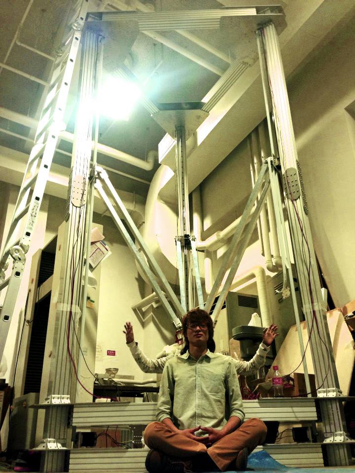 Japanese Designers Create a Huge Delta 3D Printer 4 Meters Tall