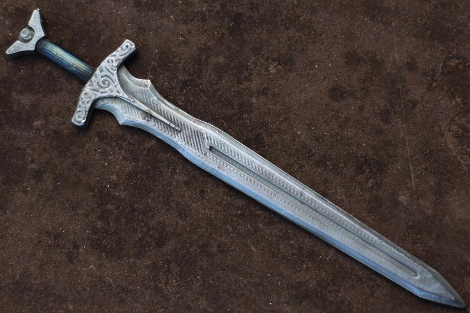 A 3D printed steel Skyrim replica sword
