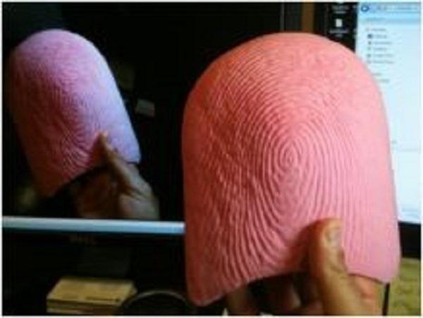 Enlarged replica of a 3D printed fingerprint by 3DE