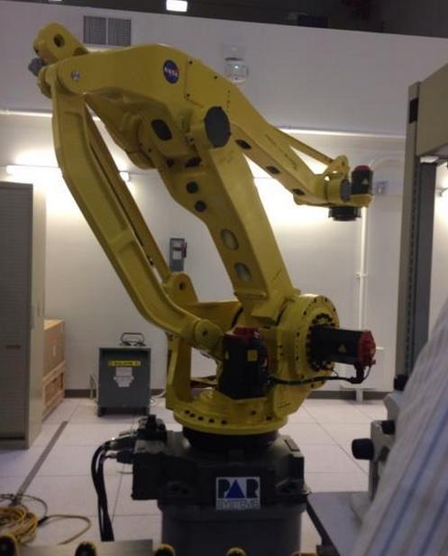 3D printing regolith robot (source: Abigale Harrison)