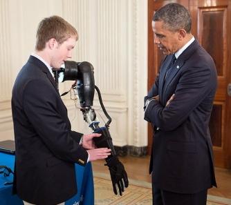 Bionic hand LaChapelle Obama
