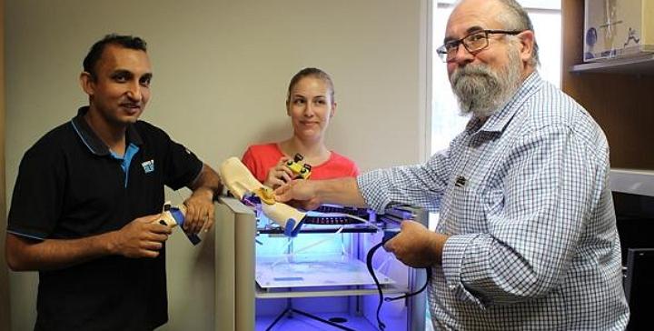 Iain Murrary and his team at Curtin University with their 3D printed sensor braces.