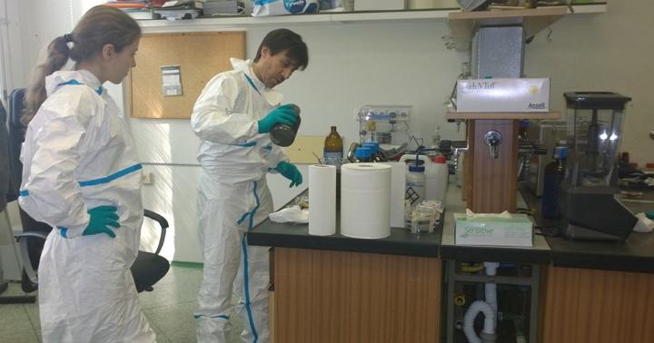 Mike Toutonghi in his lab at Functionalize