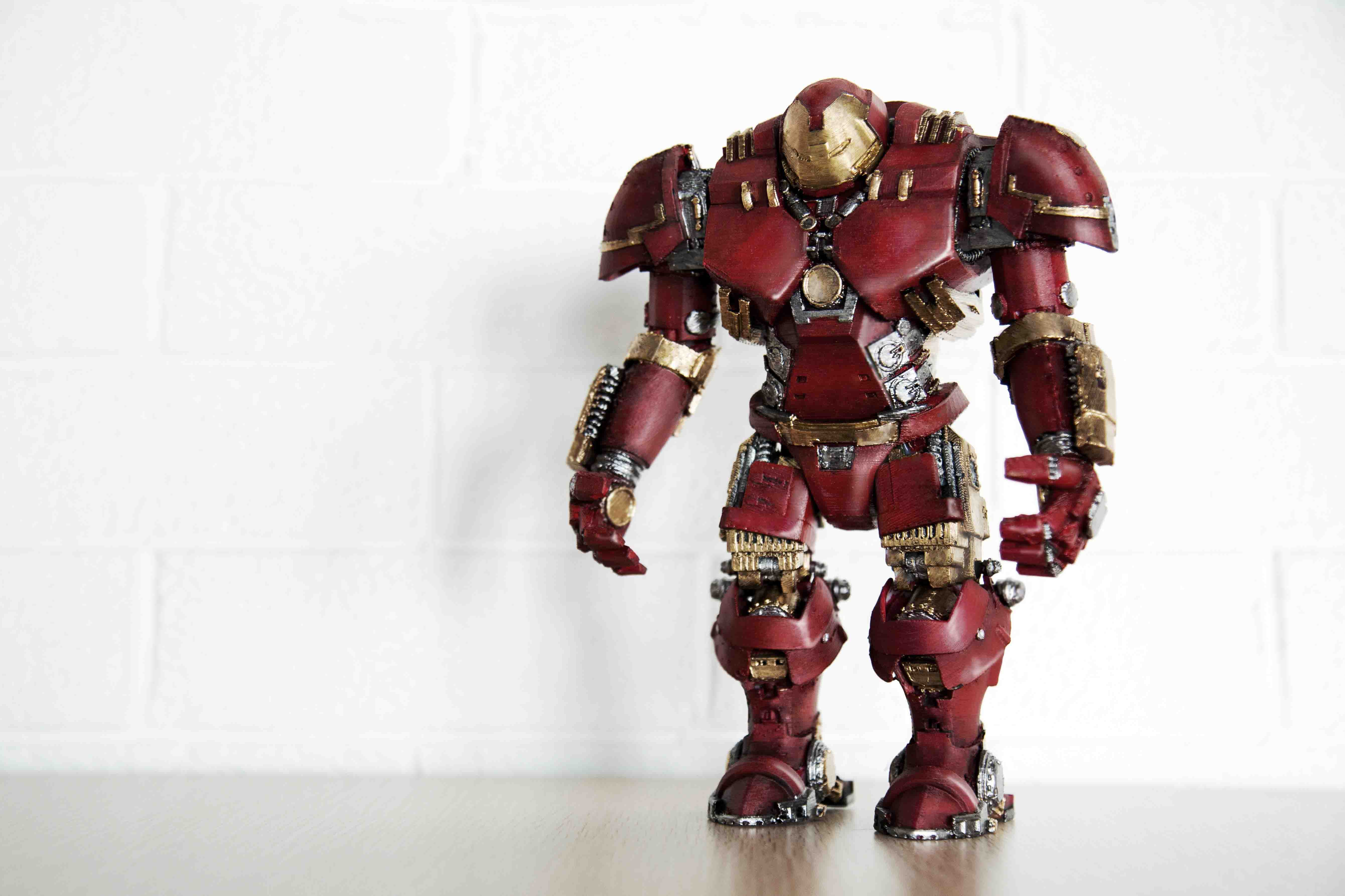 Designer 3D Prints Incredible Hulkbuster Action Figure