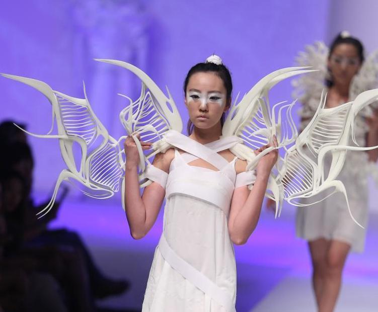 China’s Nanjing Arts Institute Debuts Incredible 3D Printed Fashion ...
