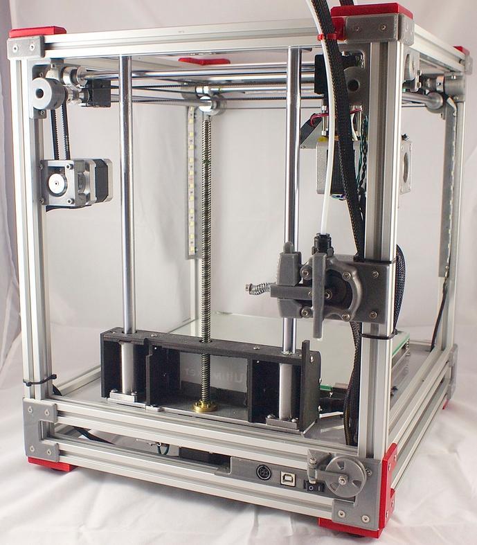 Software Architect Creates an Amazing Ultimaker 2 Aluminum Extrusion 3D