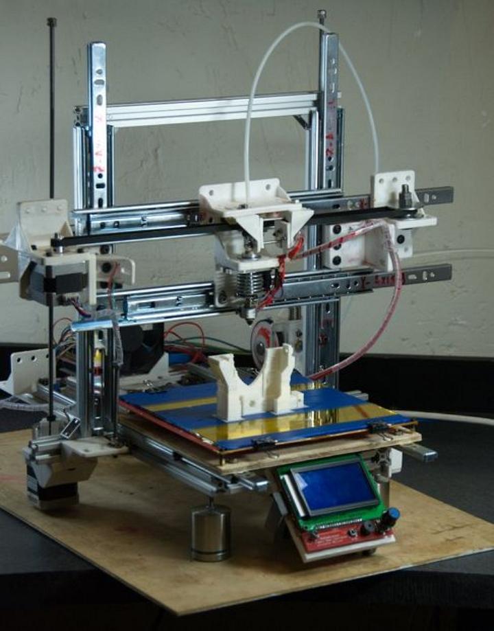 Build Your Own Cheap Ad(str)apto 3D Printer with Common Hand Tools