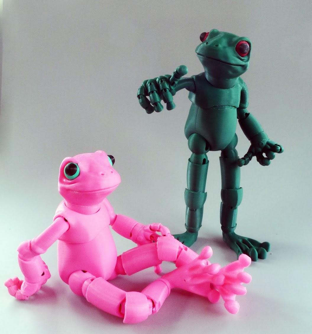 Meet Froggy, the Beautiful 3D Printed BallJointed Frog Doll by Louise