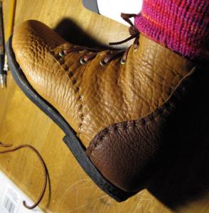 70-Year-Old Shoemaker Finds Perfect Fit with 3D Printed Shoe Lasts ...