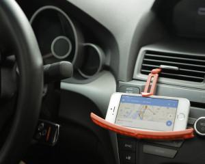 Bhold iPhone car mount.