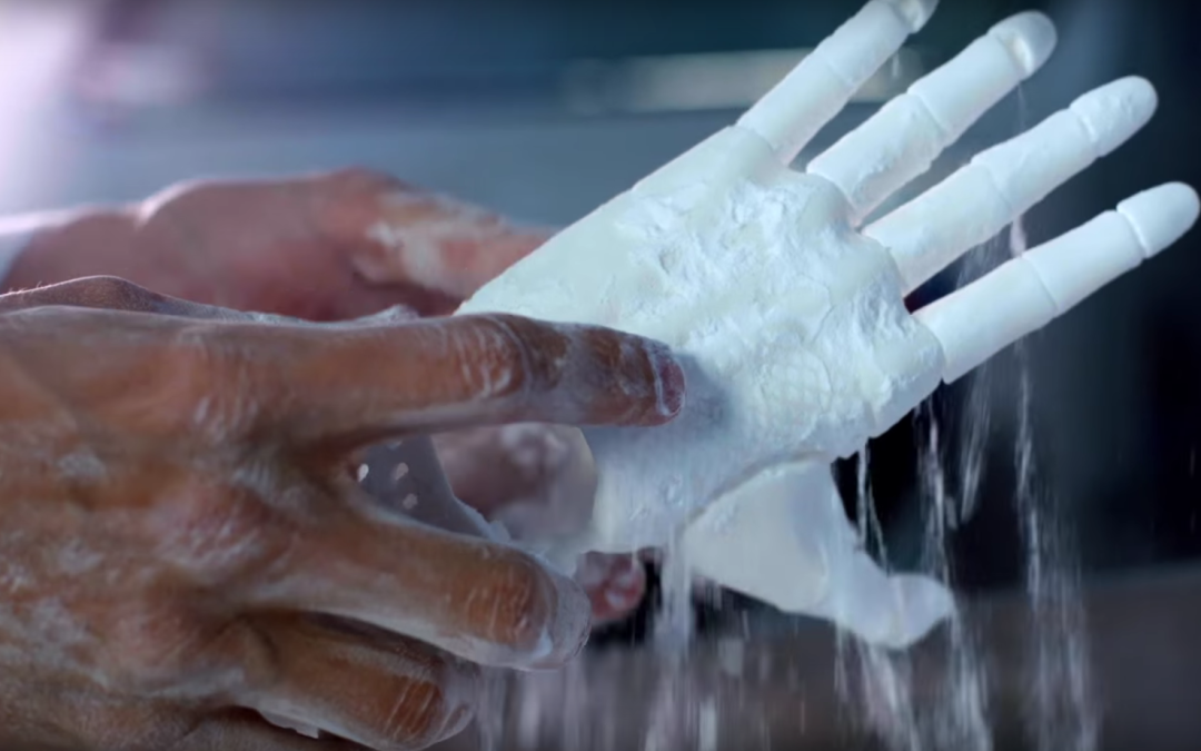 Intel and 3D Systems Make an 11-Year-Old Boy an Affordable Prosthetic Hand 3D Printed as a Single Part