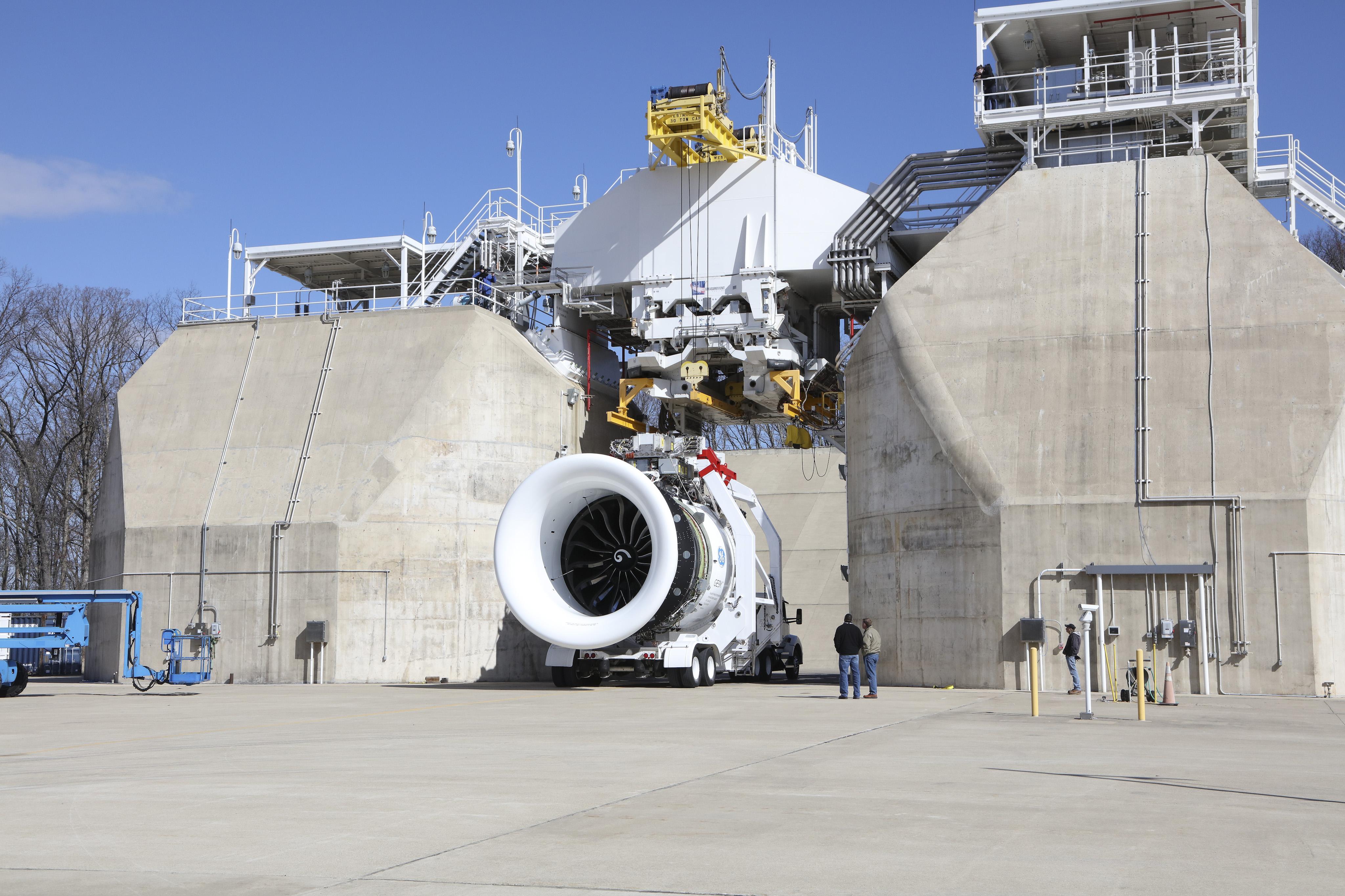 GE's 3D-Printed Airplane Engine Will Run This Year