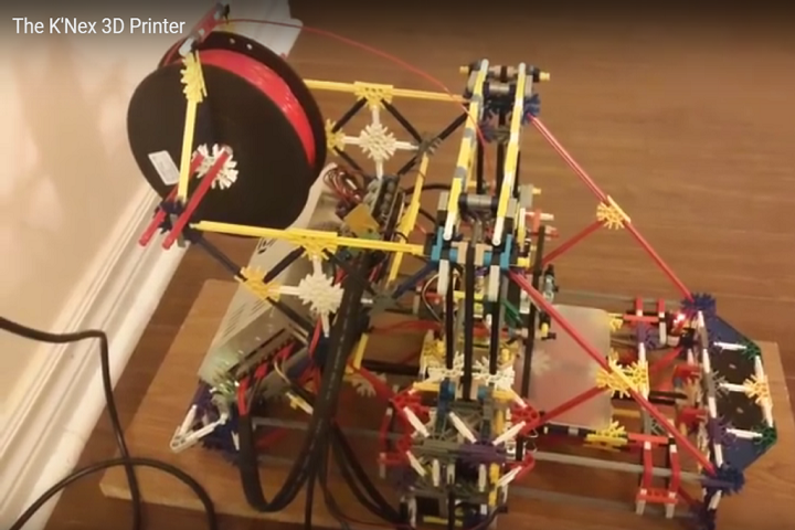 College Student Turns a Popular Childhood Toy Into a Working 3D Printer