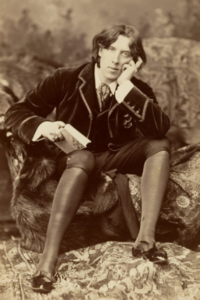 This photograph of Oscar Wilde is why pictures can be copyrighted. 
