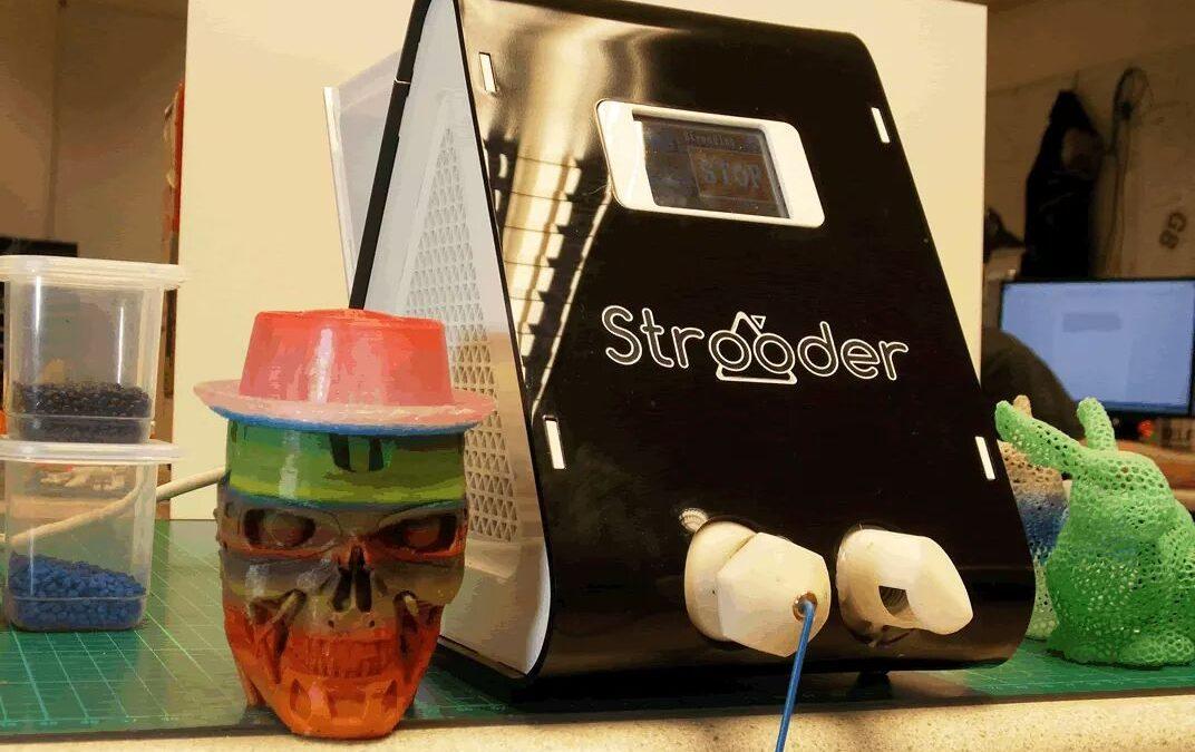 OmniDynamics Seeks Funding for Strooder Desktop Filament Maker