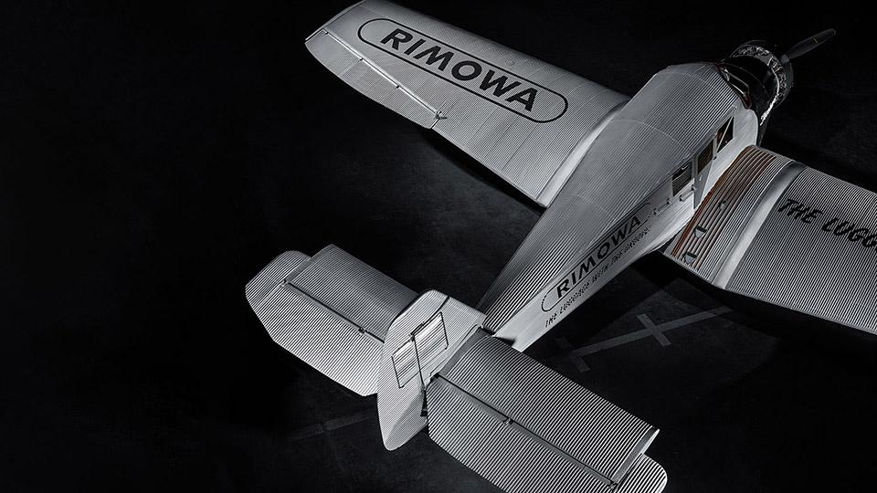 rimowa-f13-classic-airplane-5