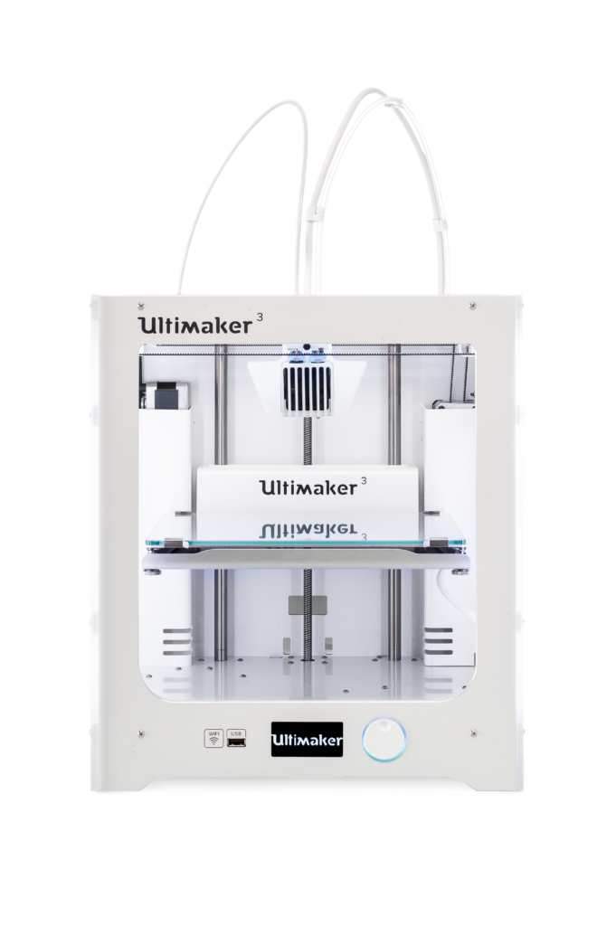 On its face, the Ultimaker 3 doesn't look that different from its predecessor