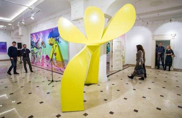 ukrainian-3d-printed-flower-sculpture-2