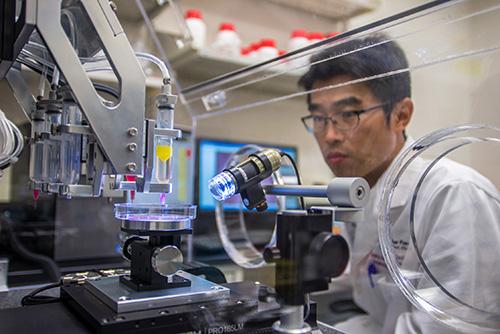 Young-Joon Seol Wake Forest Institute for Regenerative Medicine (WFIRM) demonstrates Bioprinting muscle tissue, Richard H. Dean Biomedical Building (A1).