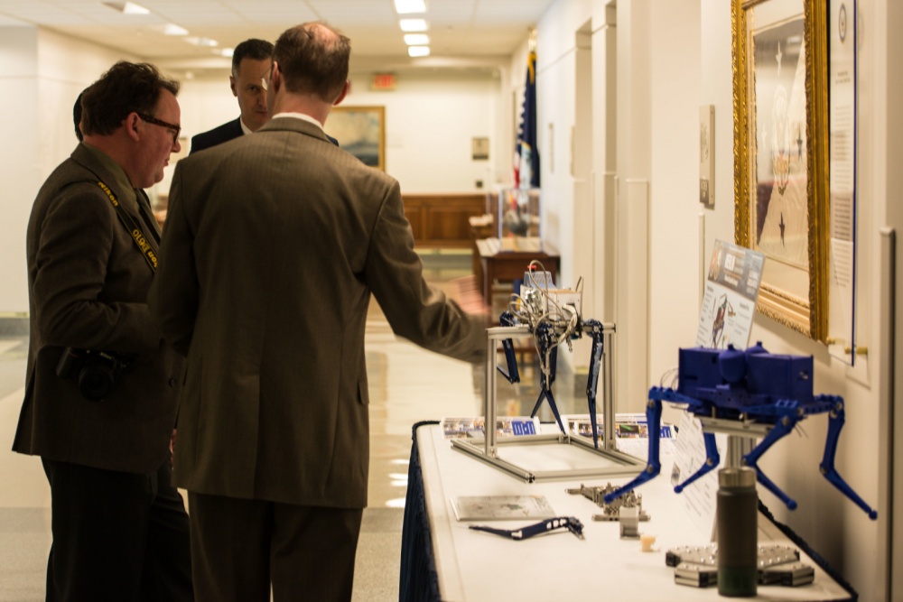 3D Printing at the Pentagon: US Navy Hosts 3D Print-a-thon to Showcase Latest Innovations and Technology