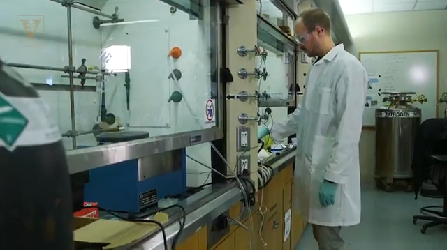Gold Nanoparticles Illuminate Defects in 3D Printed Objects