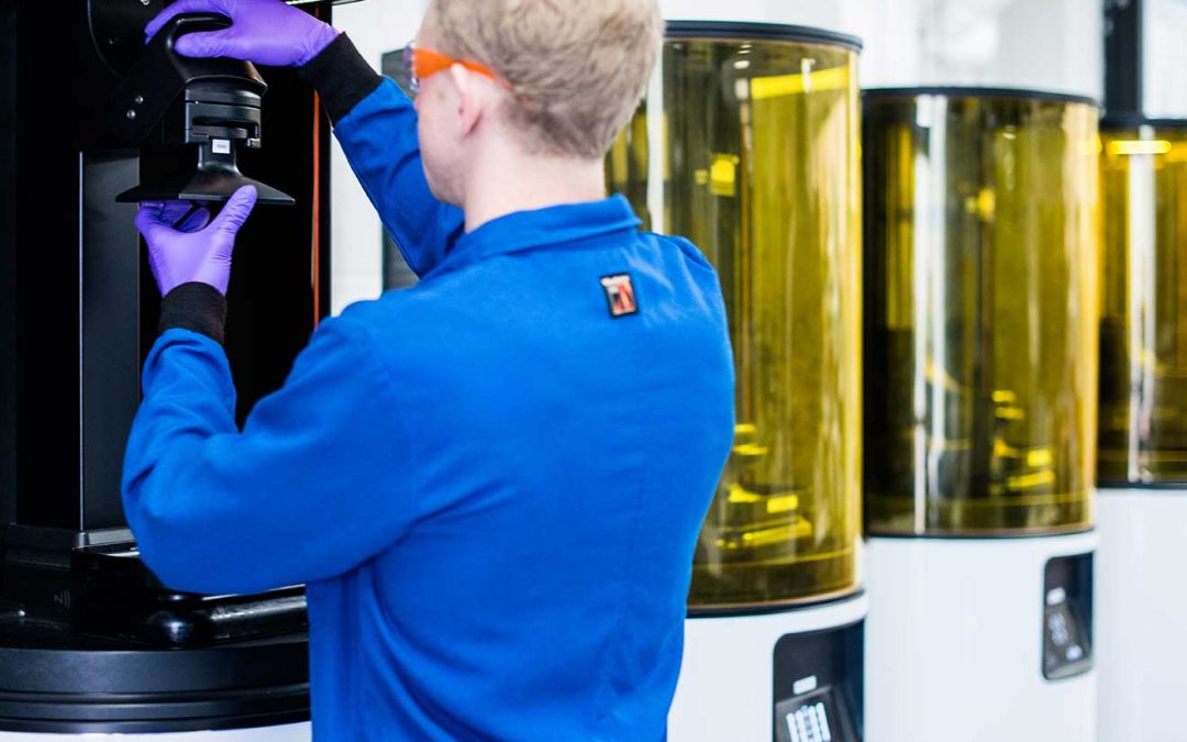 Carbon Reduces Bulk Prices on 3D Printing Resins, Announces New and Expanded Partnerships