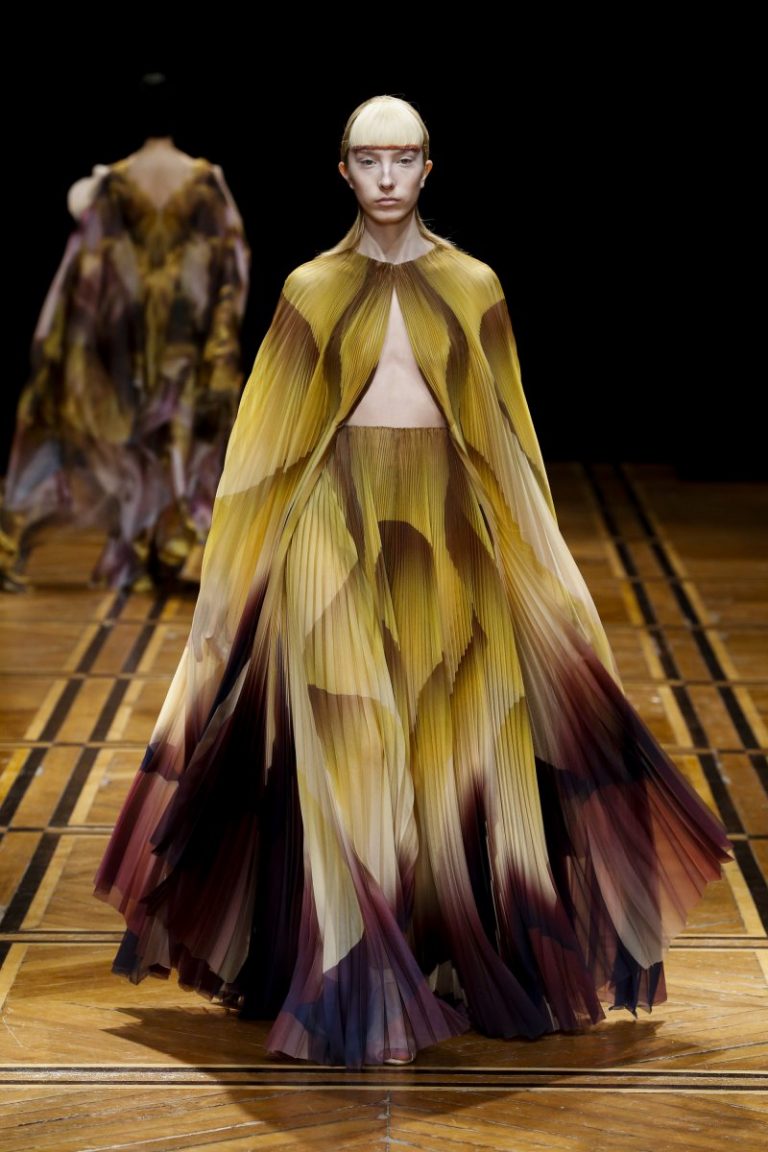 Iris van Herpen Branches Out but Doesn't Ignore 3D Printing for Latest ...