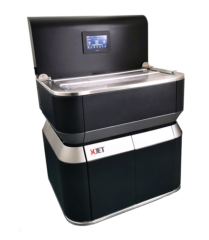 The XJet SMART system for automated post-processing of ceramic AM parts.