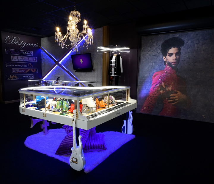 Stratasys produced a replica of Prince's piano for the Paisley Park Museum.