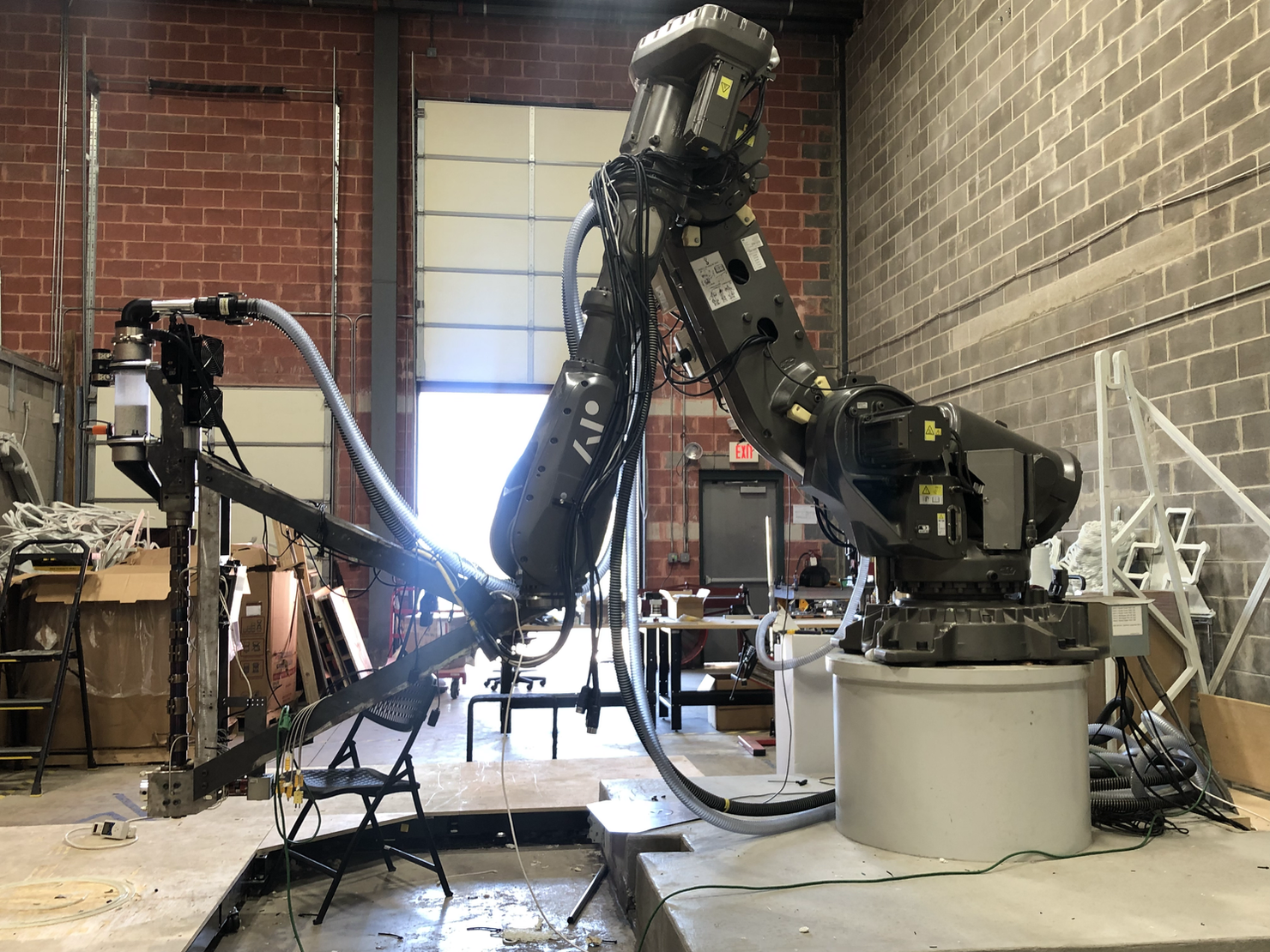 AI SpaceFactory 3D printing robot.