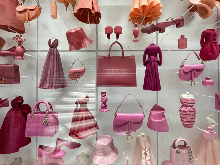 Dior Showcases Previous & Current of its Model with Practically 1,500 3D Printed Gadgets – 3DPrint.com