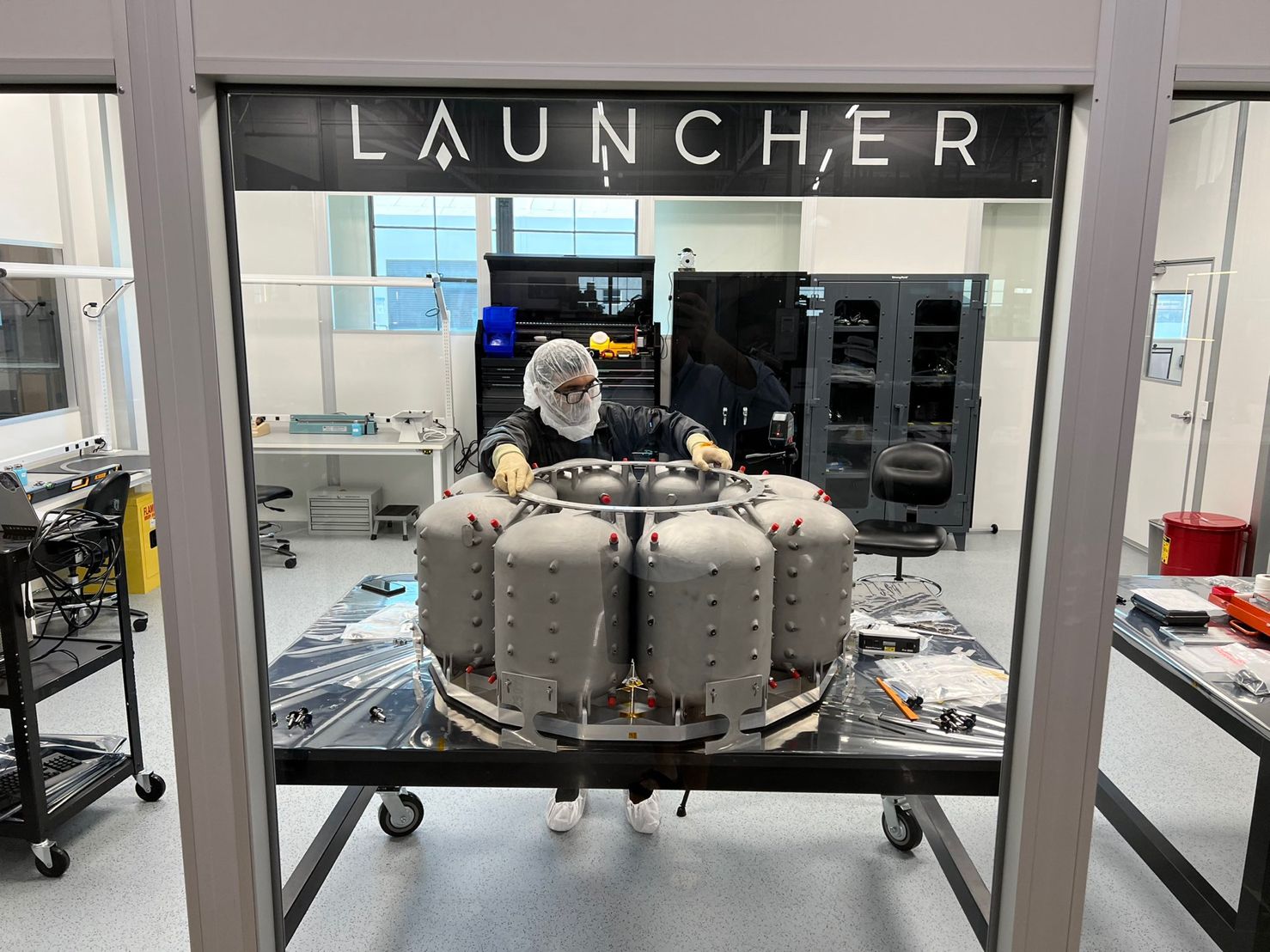 Launcher's Orbiter SN1 integration has started in the clean room facility.