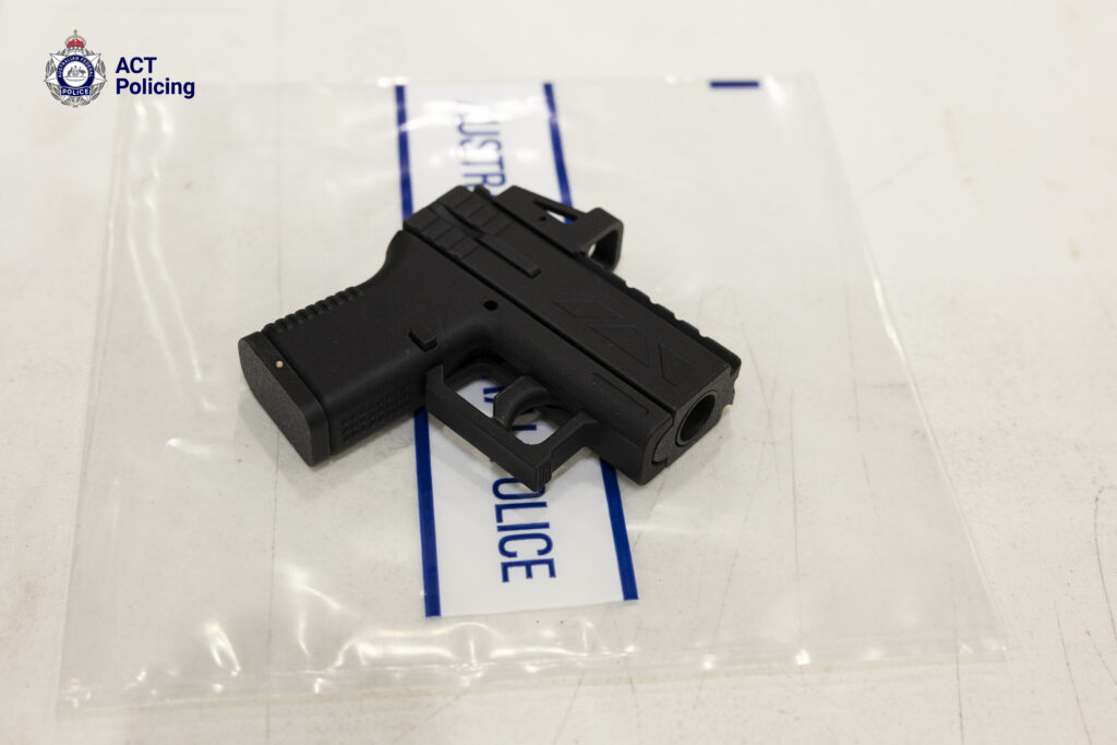 Australia Teacher Brought 3D Printed Gun to School, Police Say ...