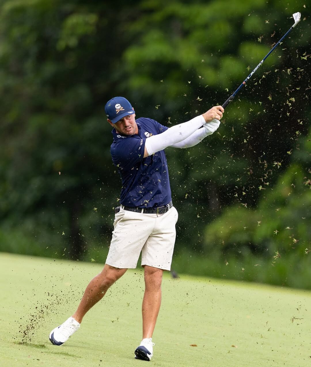 Bryson DeChambeau Moving Forward and Backward With 3D Printed Clubs