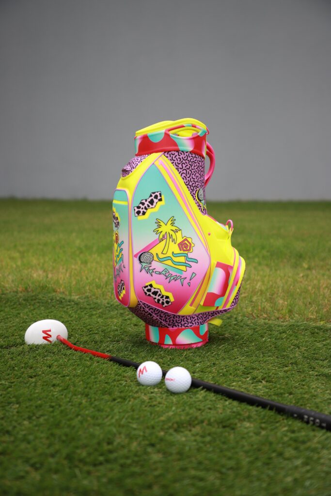 Mimaki and Cleeks Golf Club Create Miniature 3D Printed Golf Bags