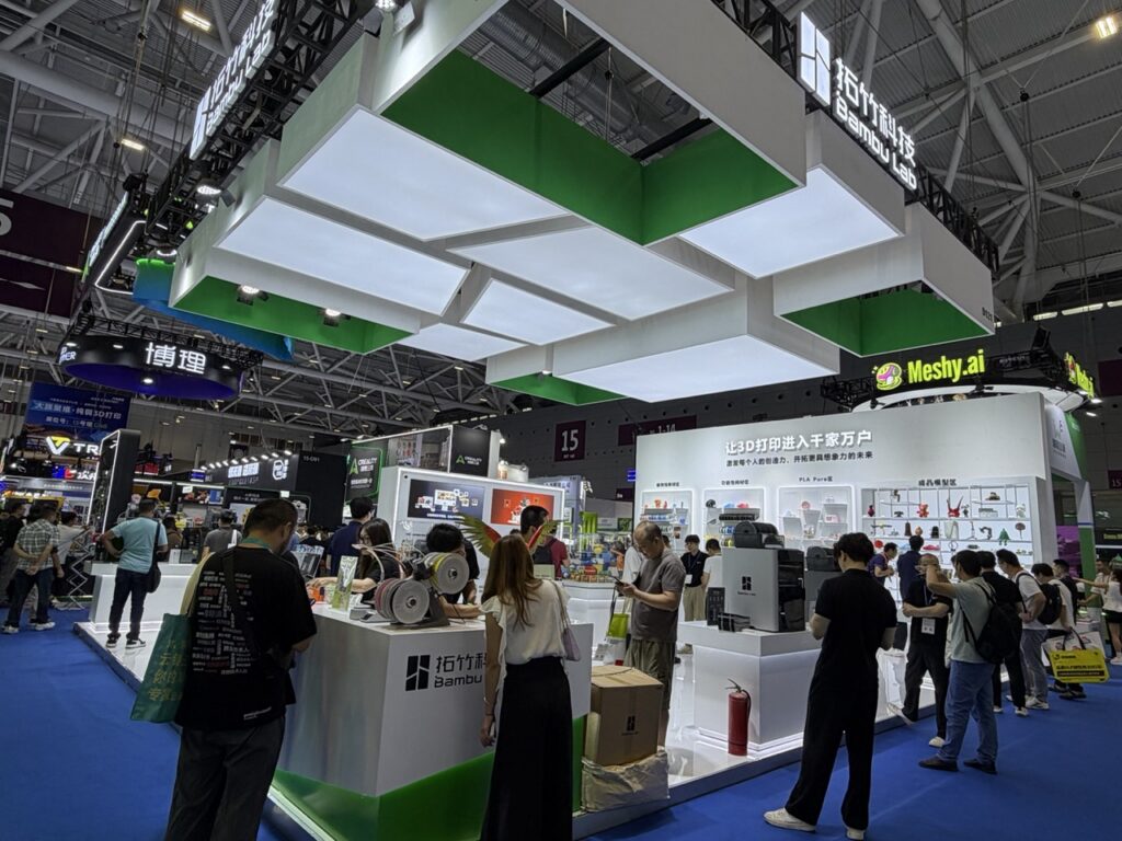 Formnext Asia Shenzhen 2026: China Has Built the AM Stack. What Comes Next?3DPrint.com | Additive Manufacturing Business 3 IMG 2598 Large