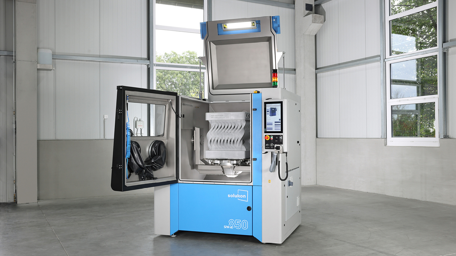 Solukon Goes Big with New SFM-AT850 Depowdering System